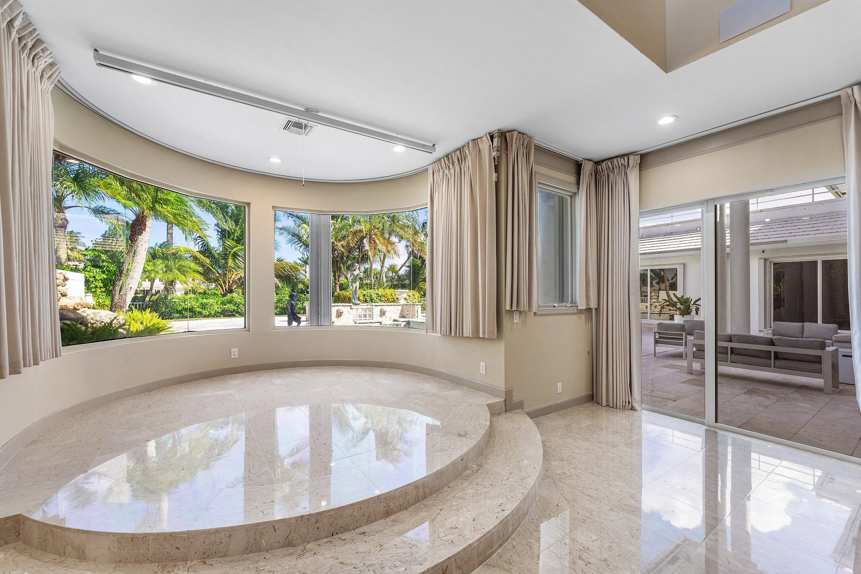 16740 Echo Hollow Circle