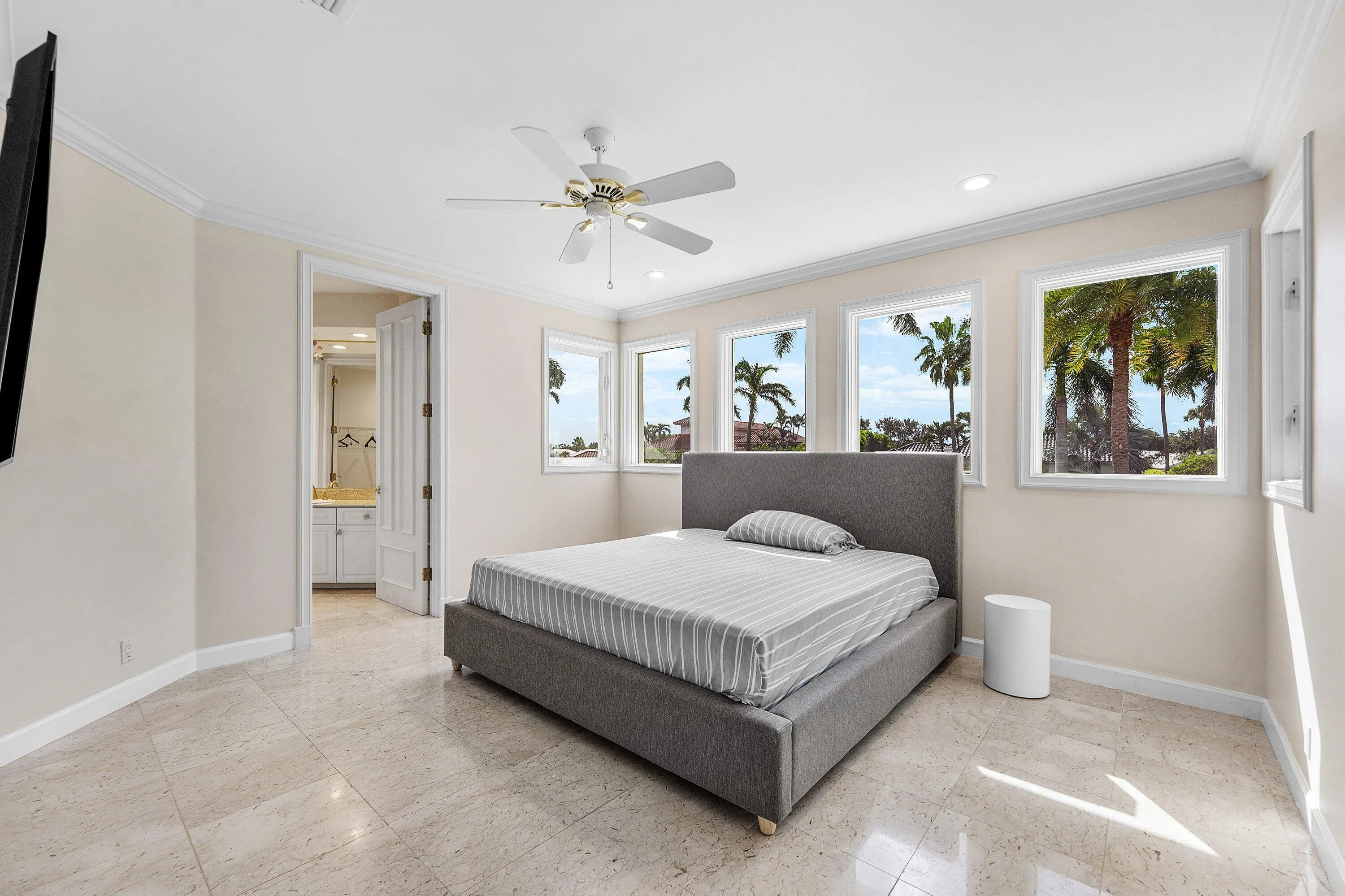 16740 Echo Hollow Circle