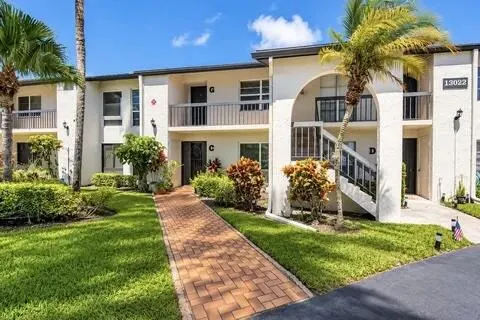 5771 FAIRWAY PARK Court #205