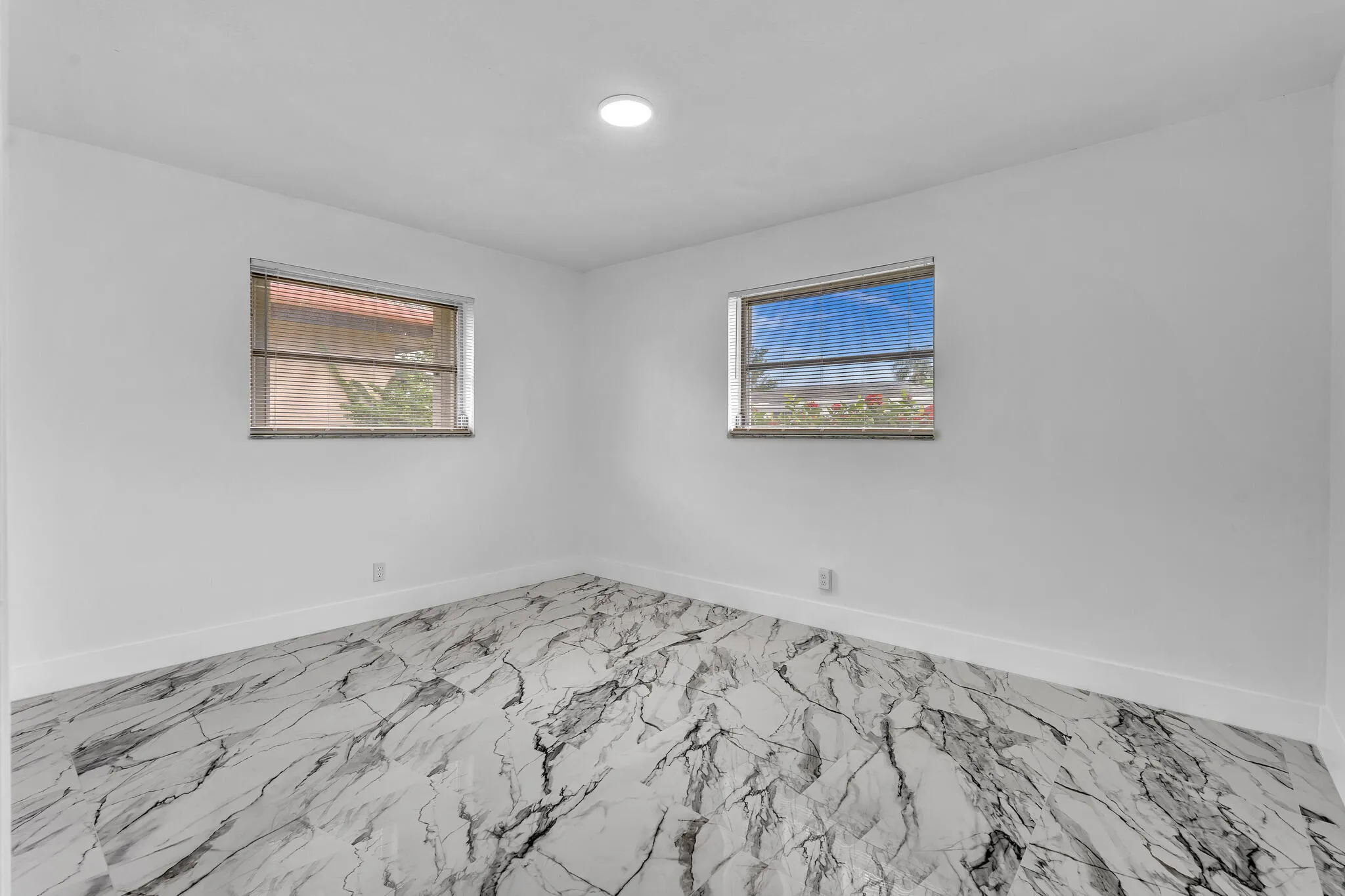 4402 NW 43rd Terrace