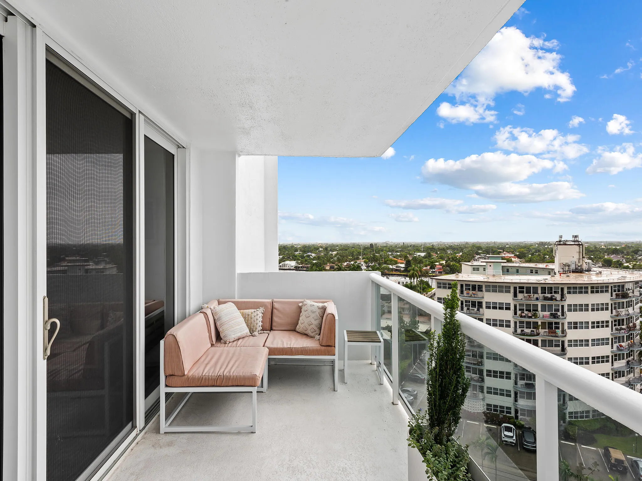 2715 N OCEAN Boulevard #10F