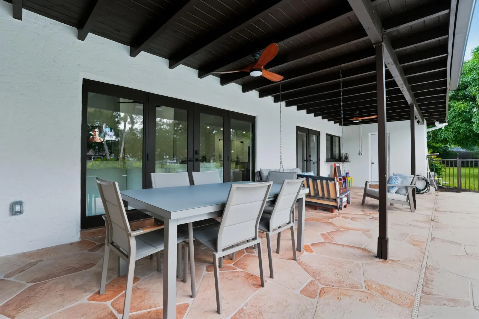 2708 NW 26th Circle