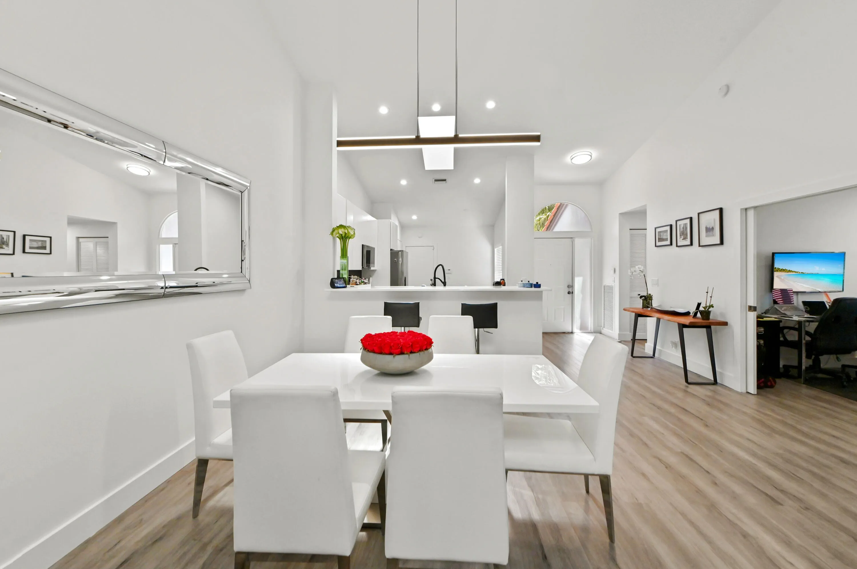 7571 Seafoam Court