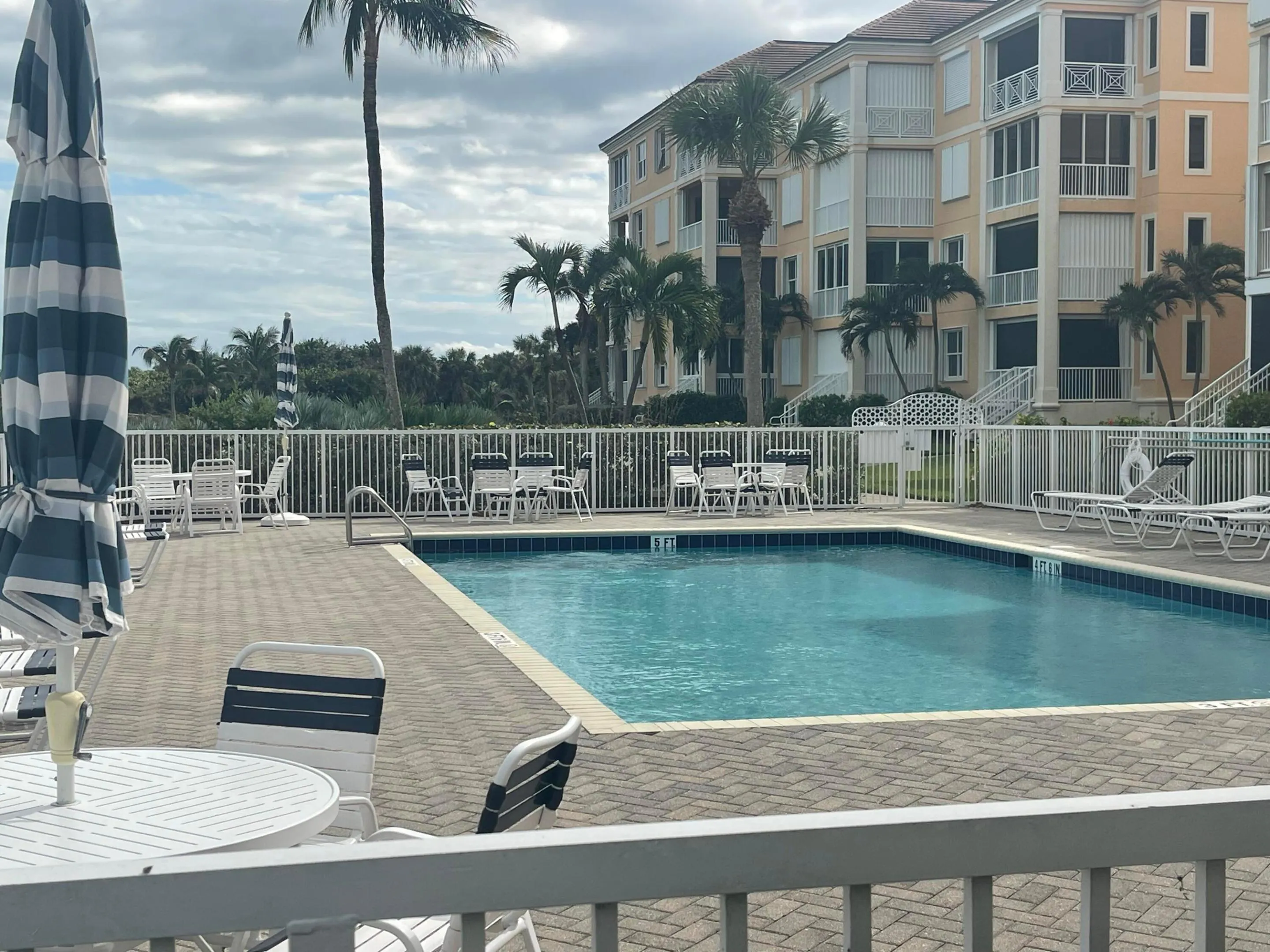 3036 WINDWARD Drive #1306