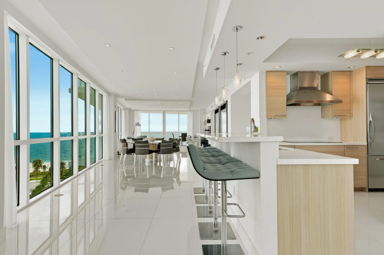 1 N Ocean Boulevard #1207