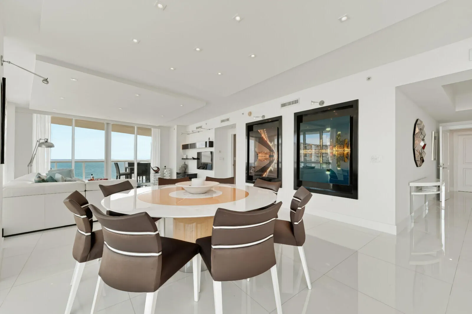 1 N Ocean Boulevard #1207