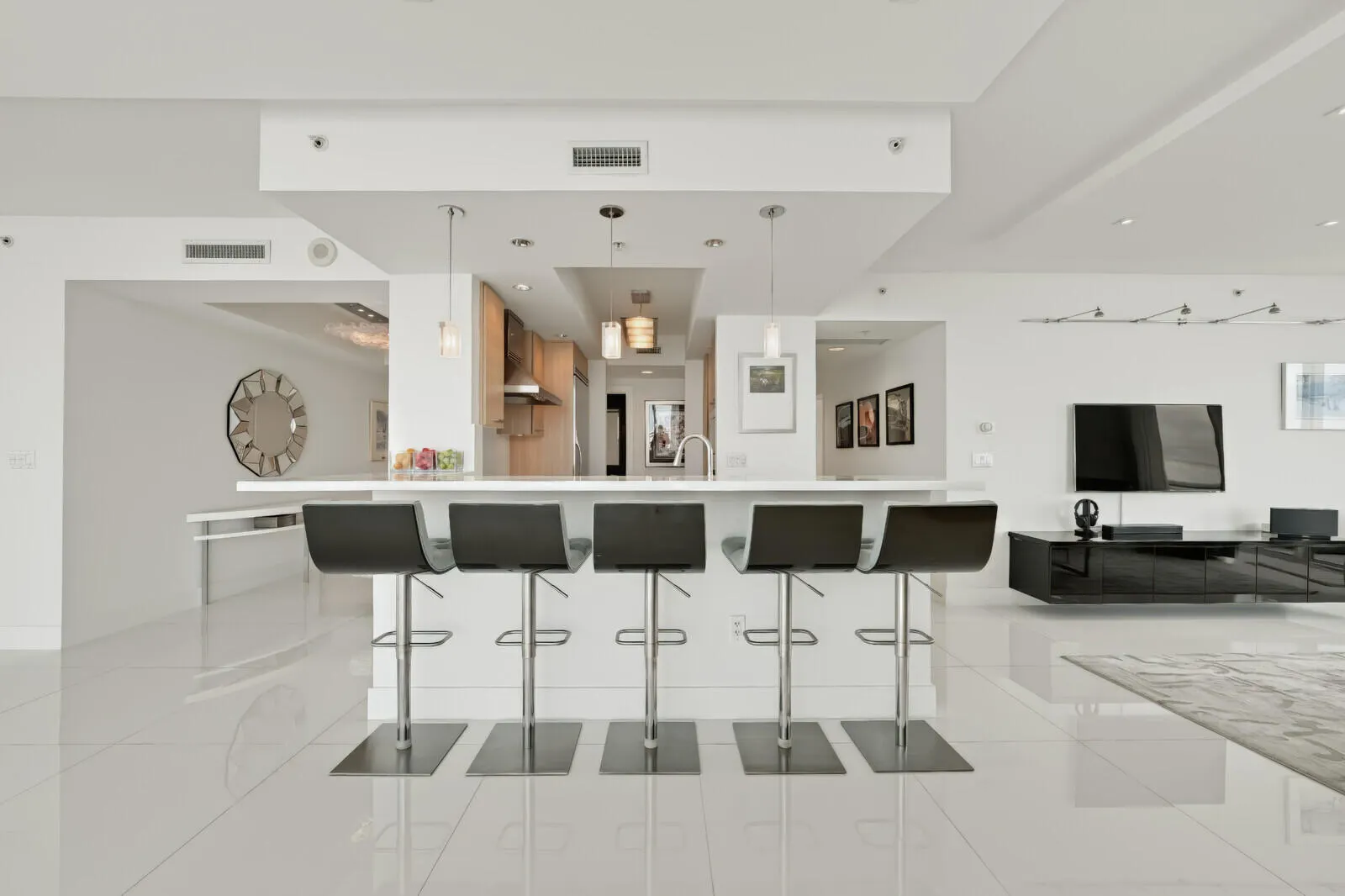 1 N Ocean Boulevard #1207