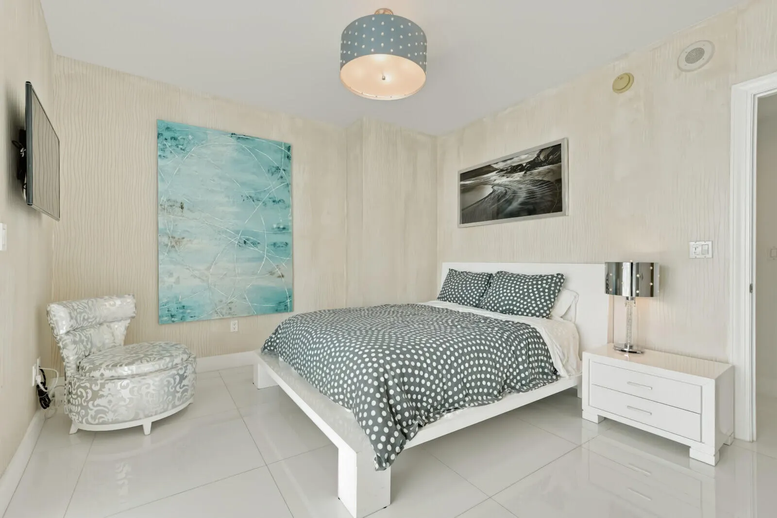 1 N Ocean Boulevard #1207