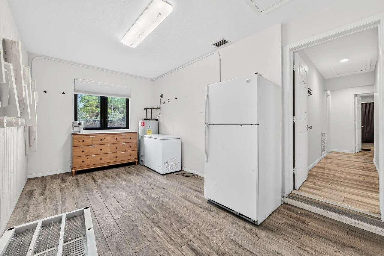 2741 Buck Ridge Trail