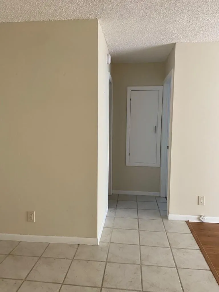 5951 NE 14th Lane #204n