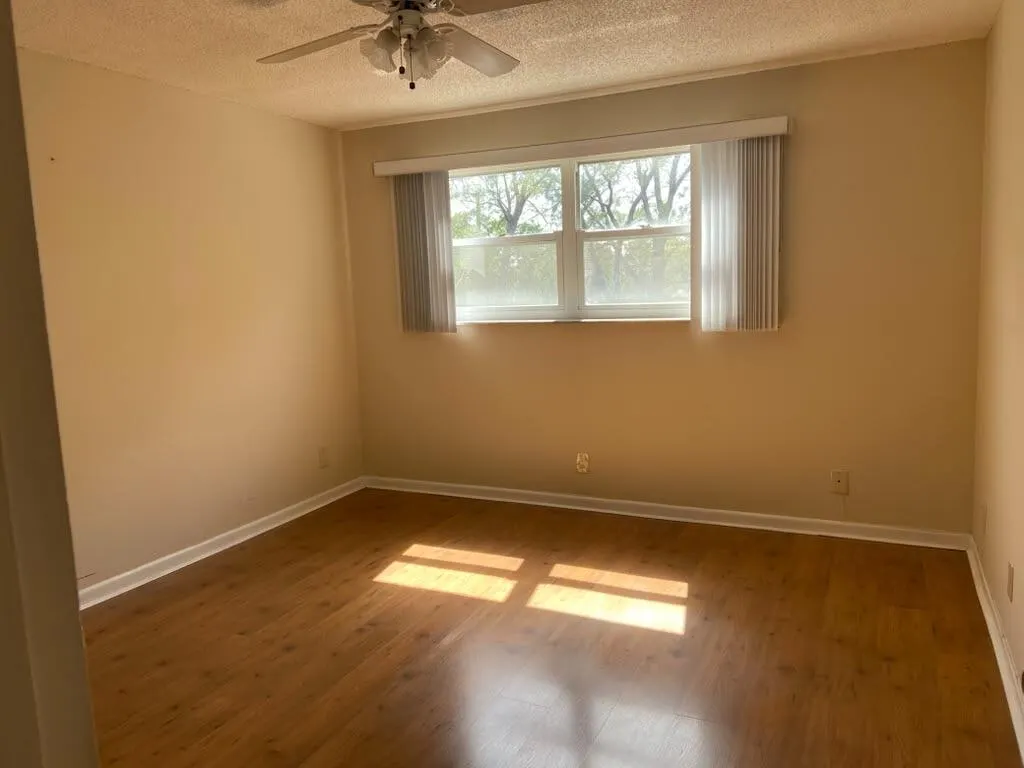 5951 NE 14th Lane #204n