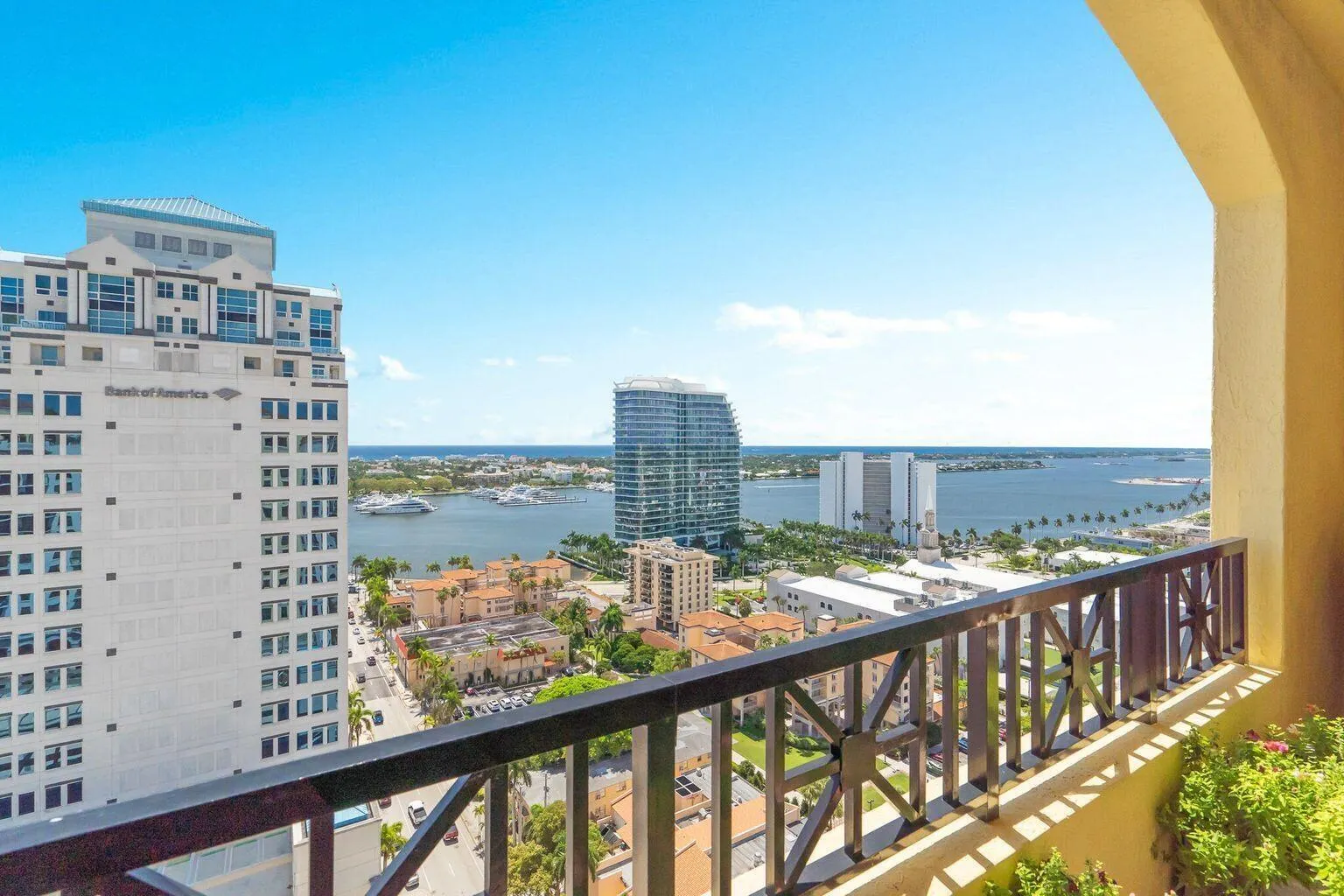 801 S Olive Avenue #435
