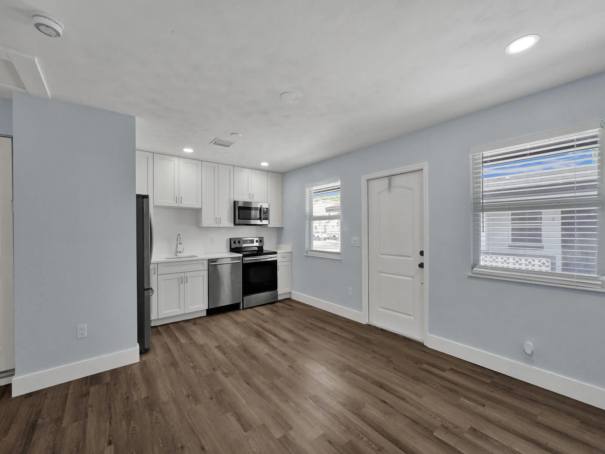 338 WALTON Boulevard #2