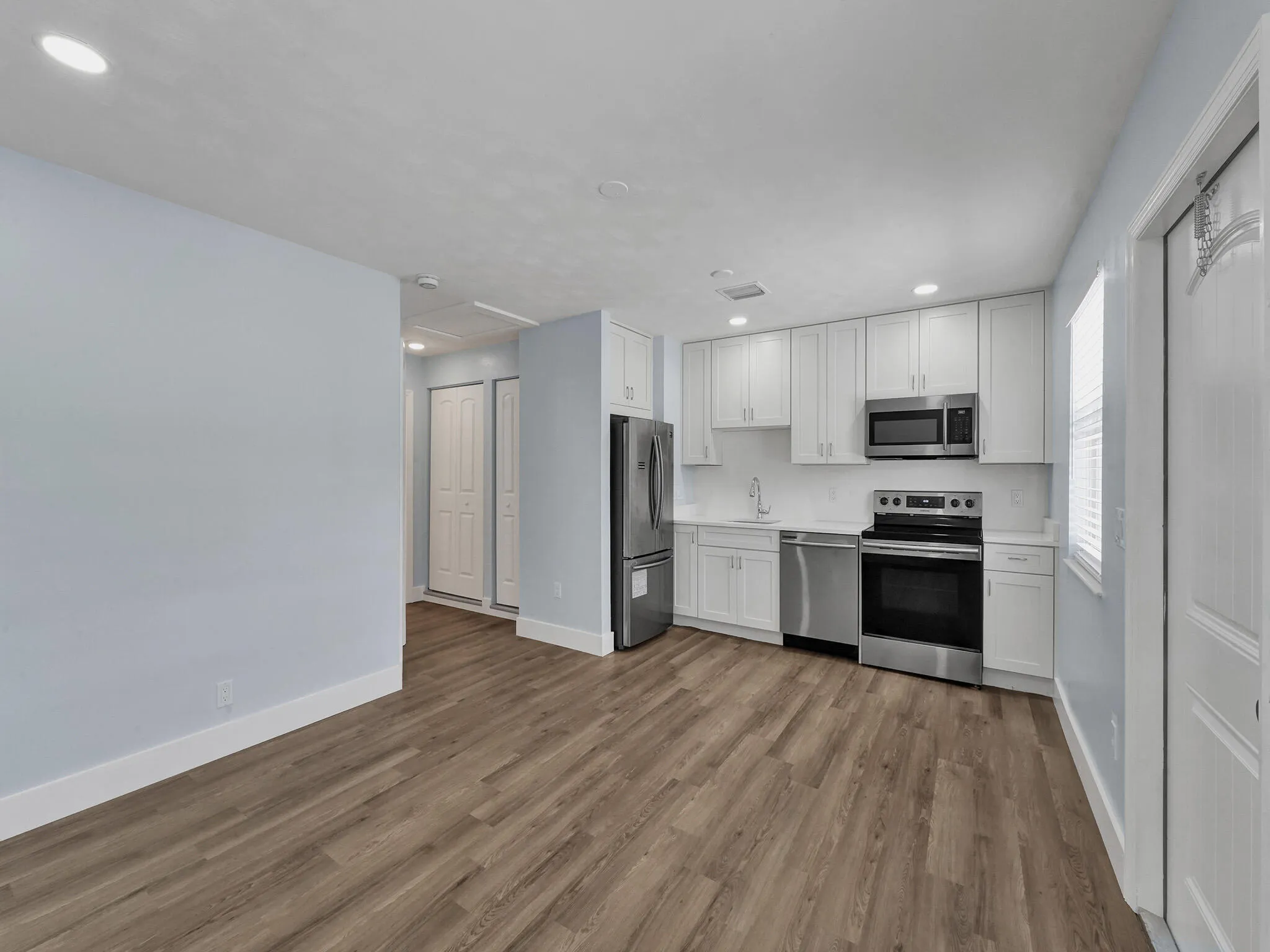338 WALTON Boulevard #2