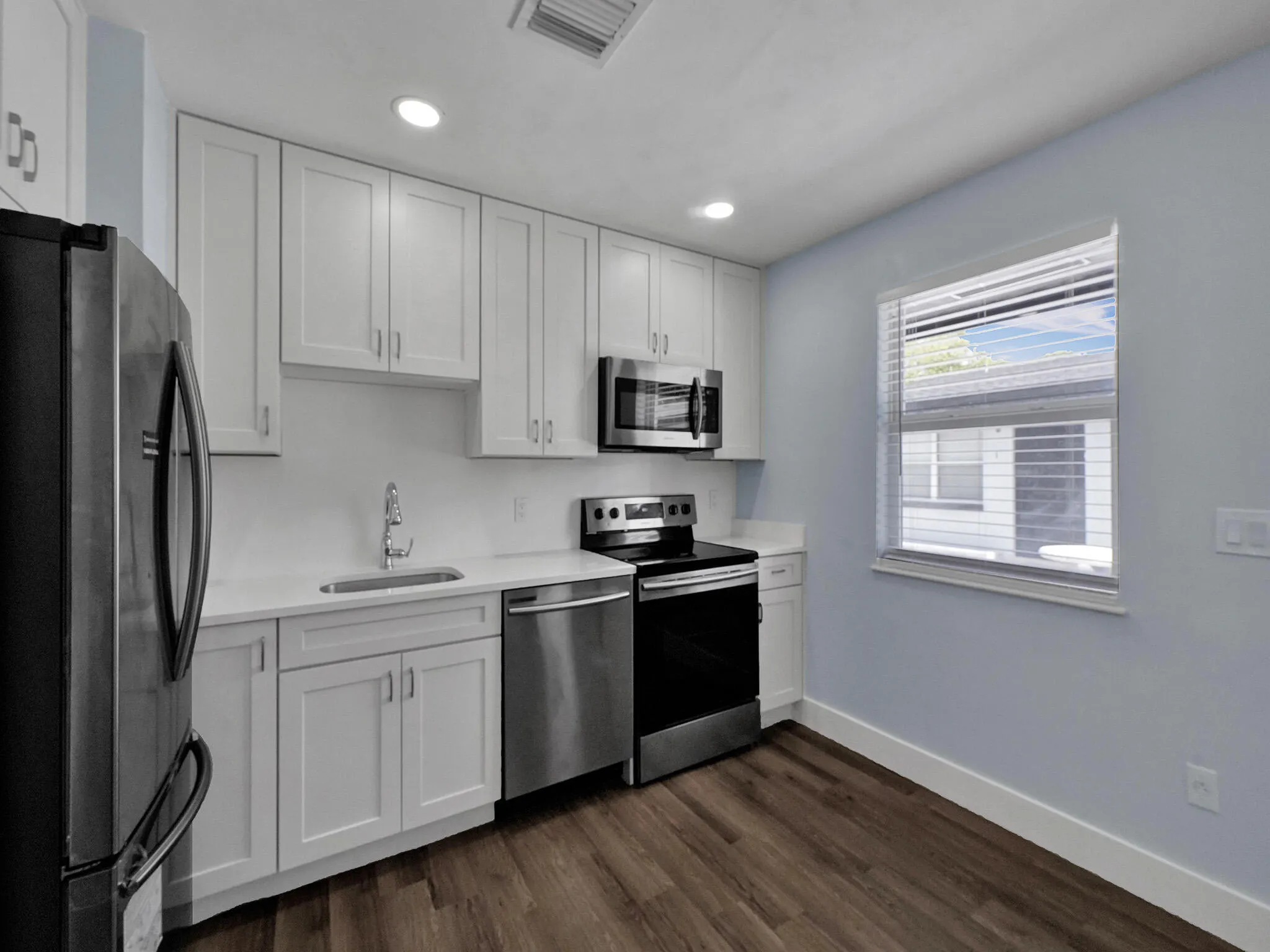 338 WALTON Boulevard #2