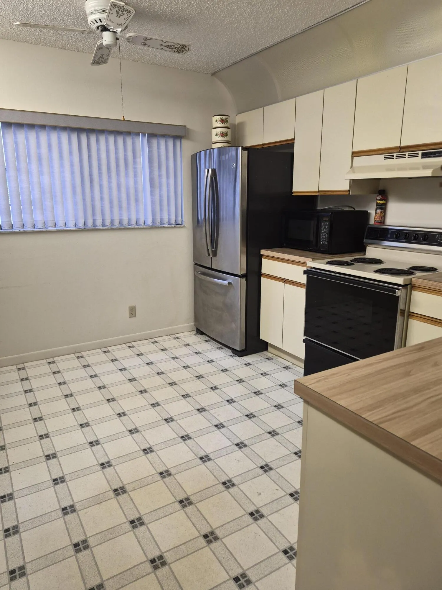 15251 LAKES OF DELRAY Boulevard #327