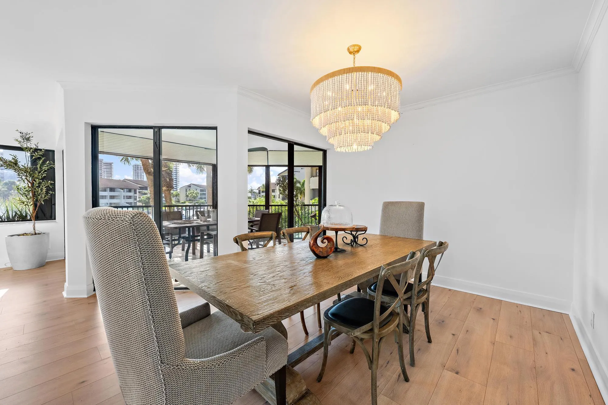 1124 MARINE Way W #D2R