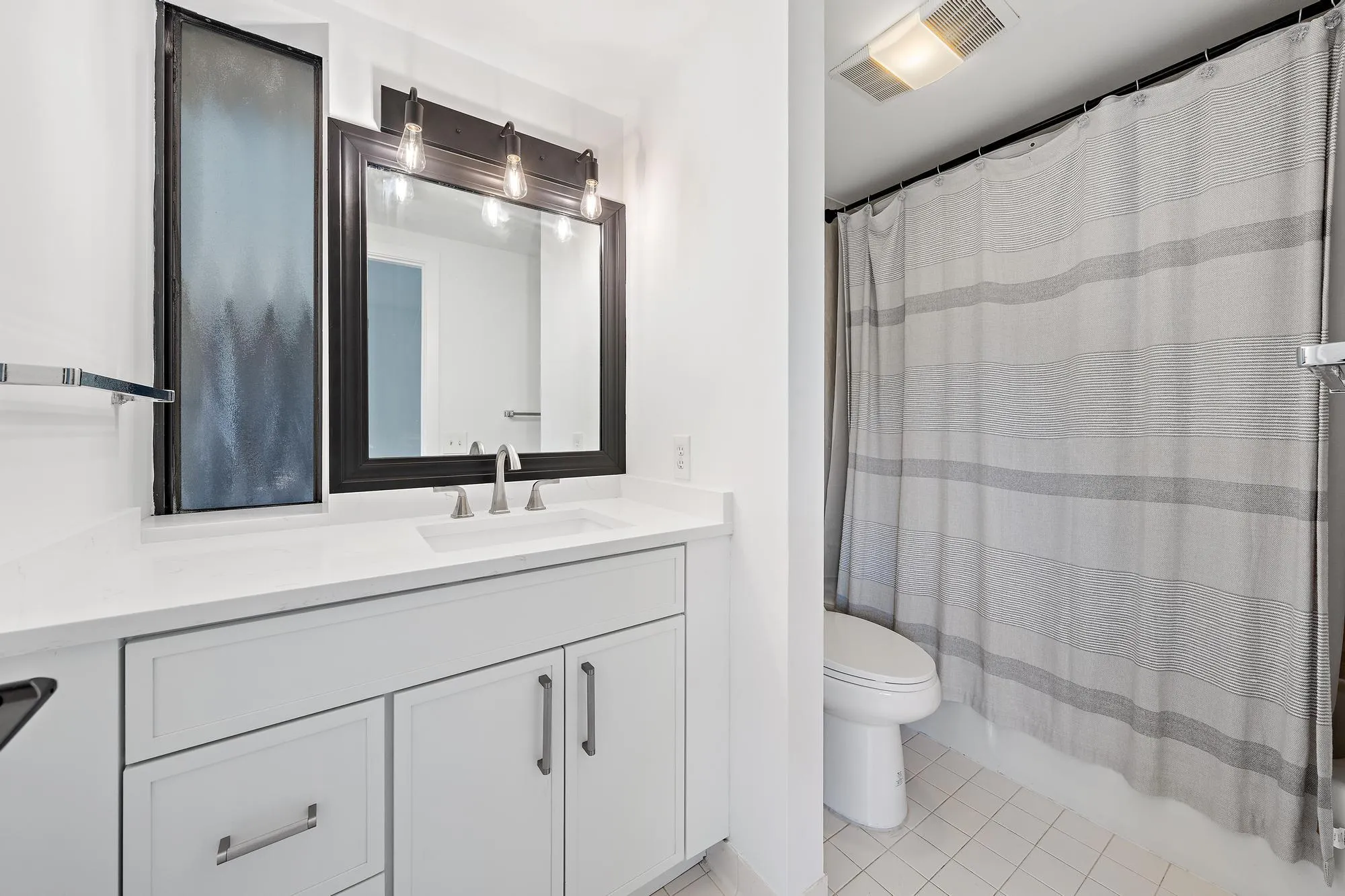 1124 MARINE Way W #D2R