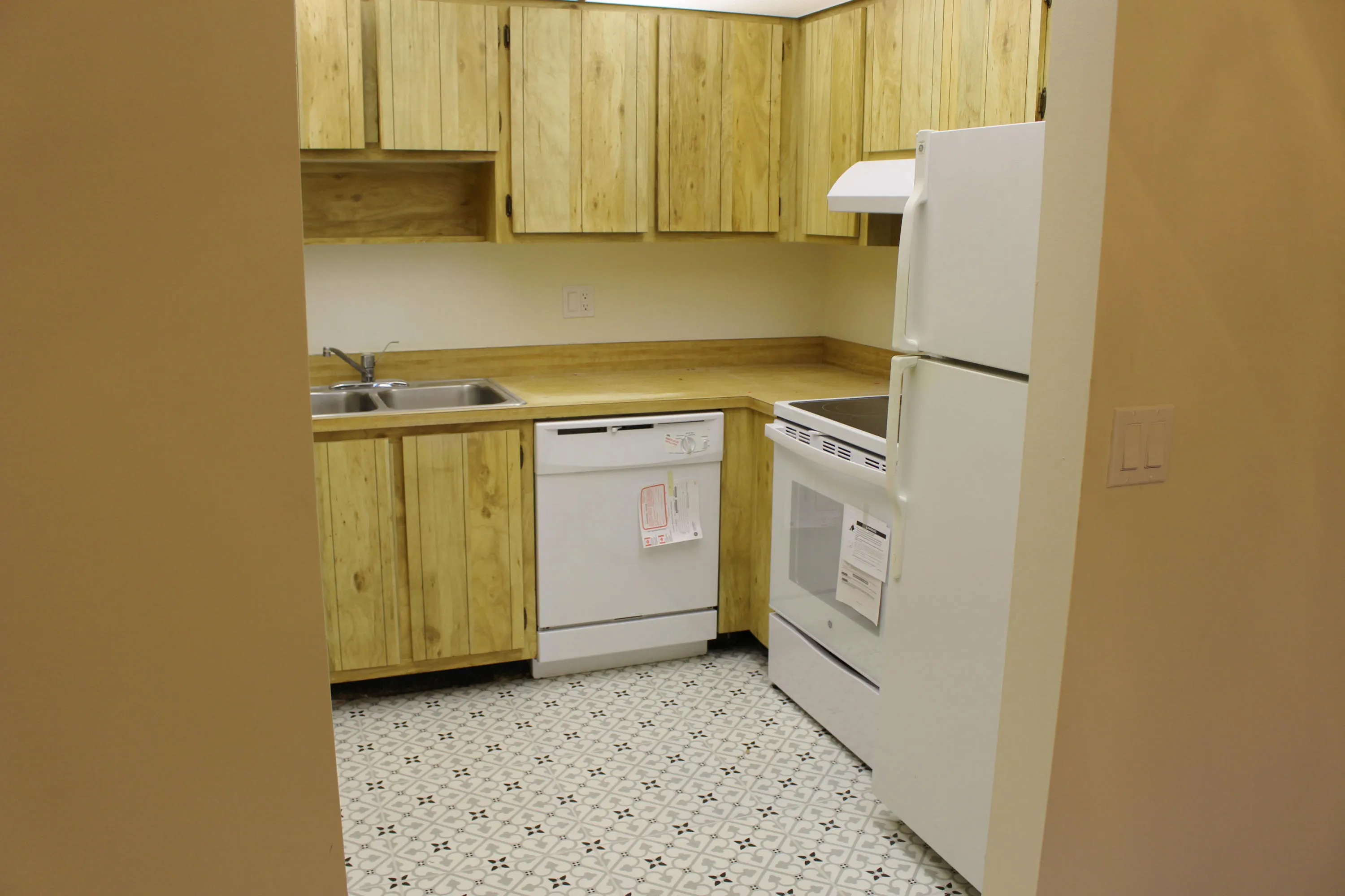 2886 Fernley Drive E #68