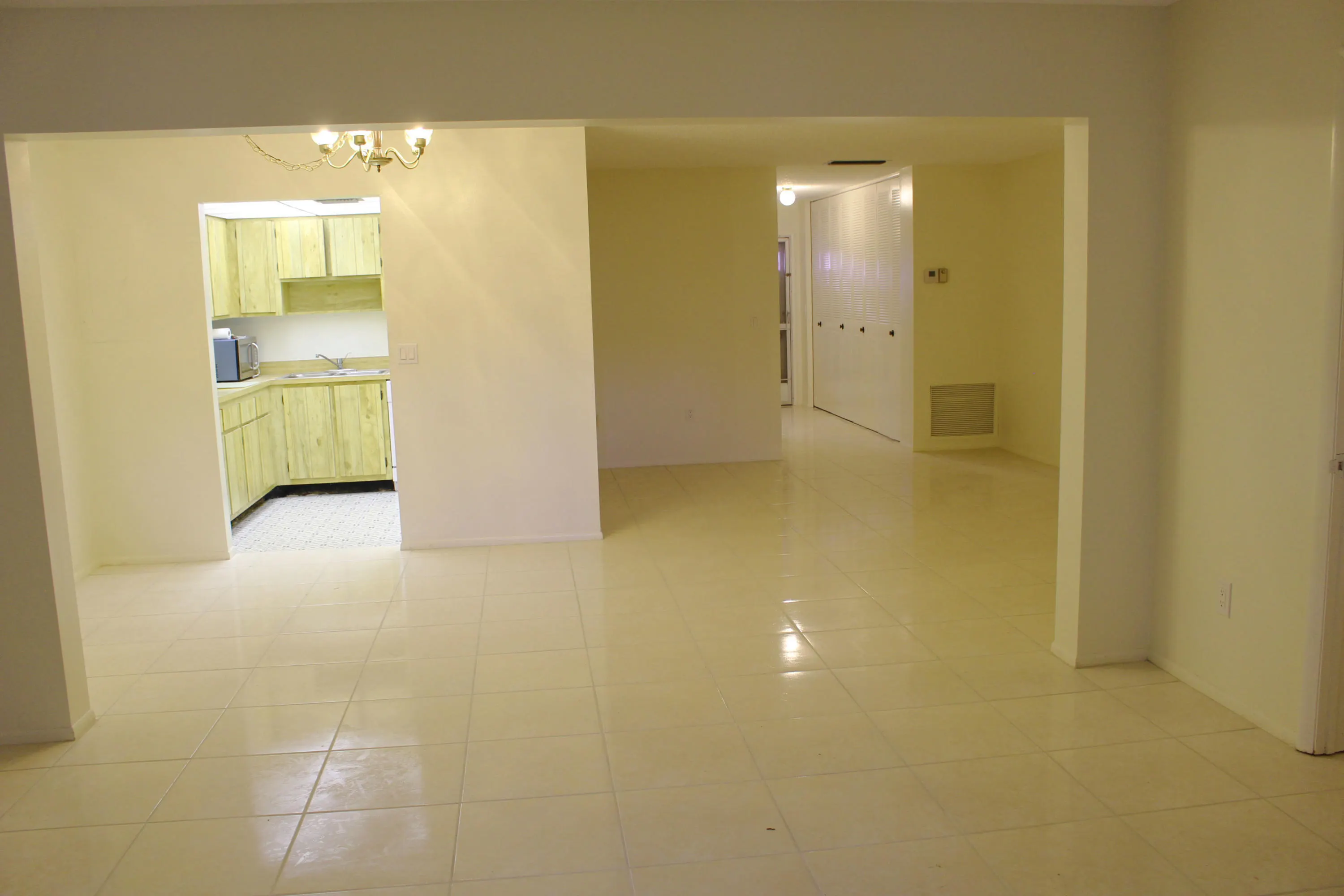 2886 Fernley Drive E #68