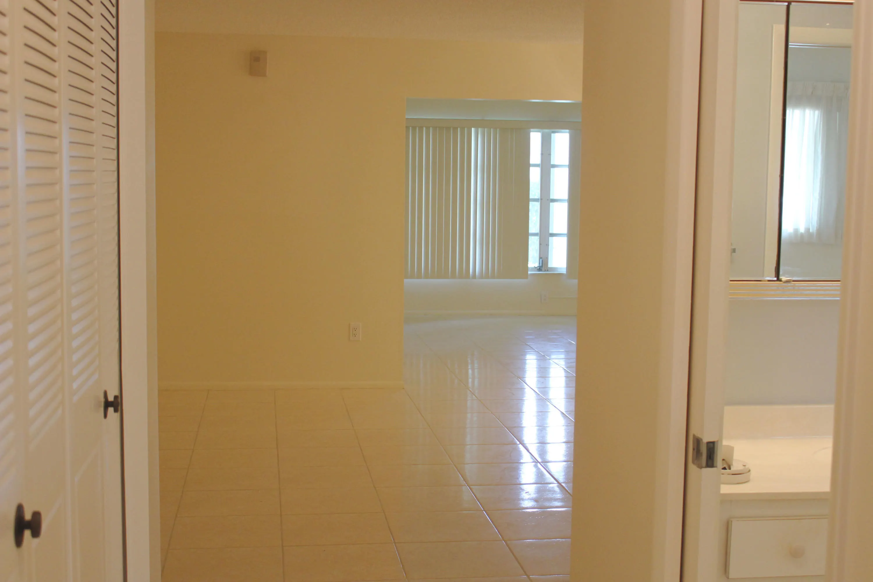 2886 Fernley Drive E #68