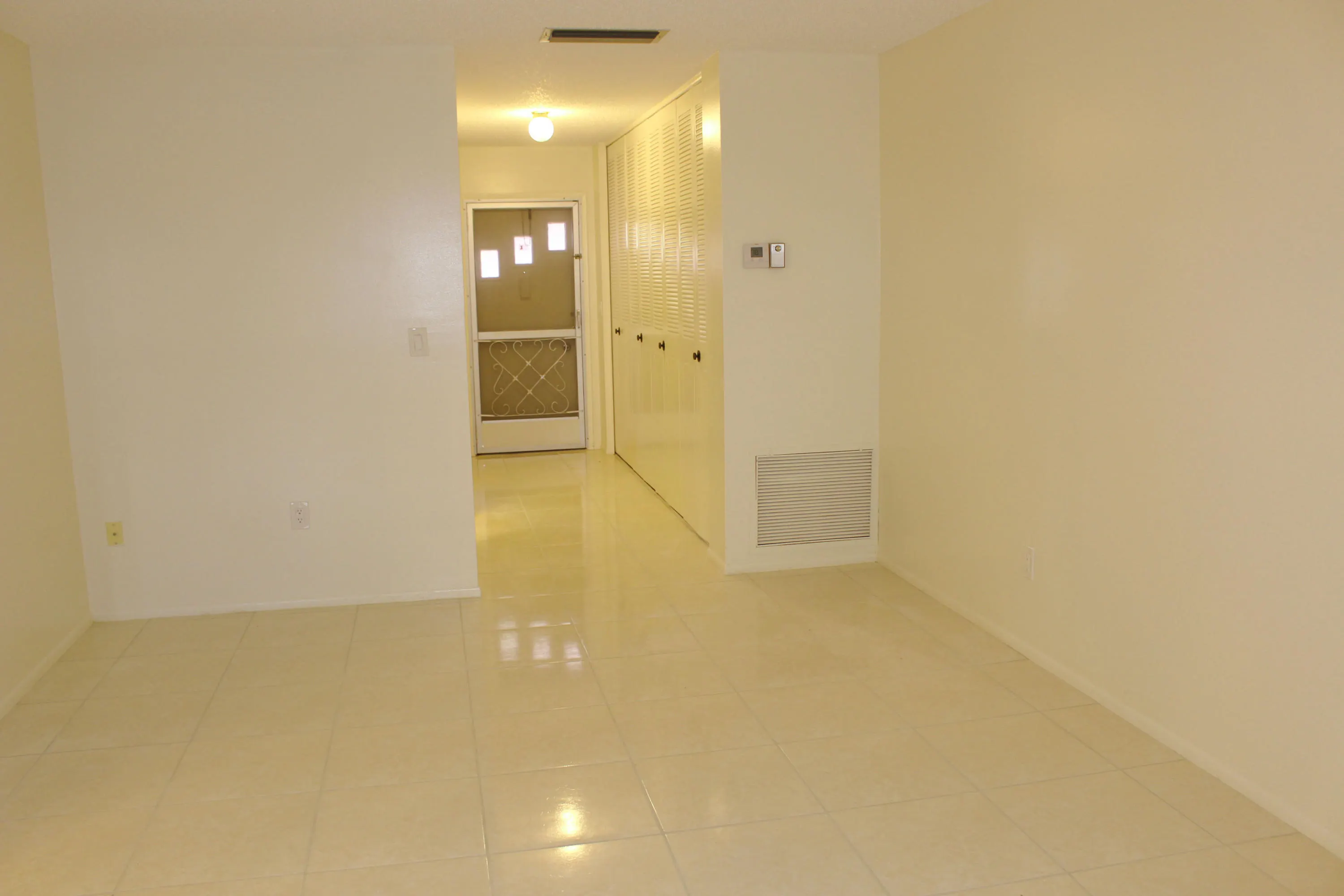 2886 Fernley Drive E #68