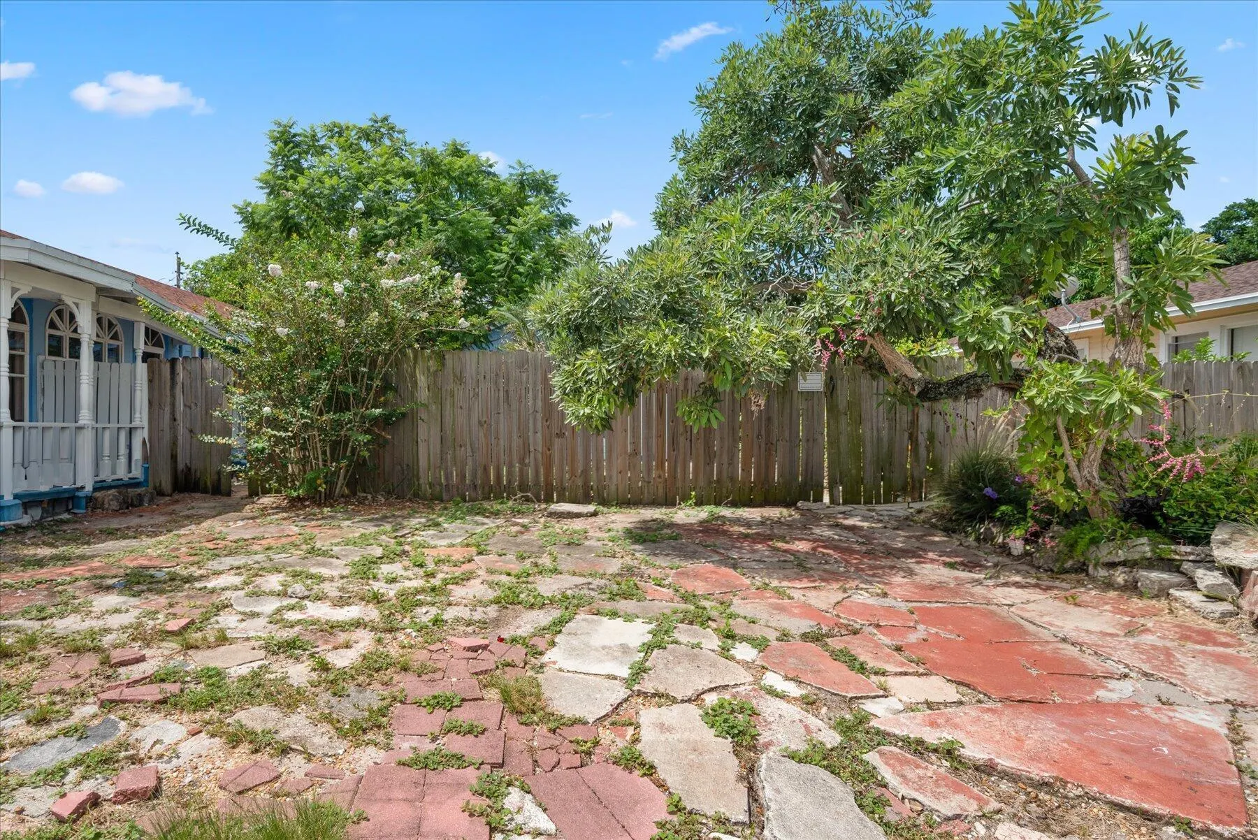 714 W LAKEWOOD Road #B