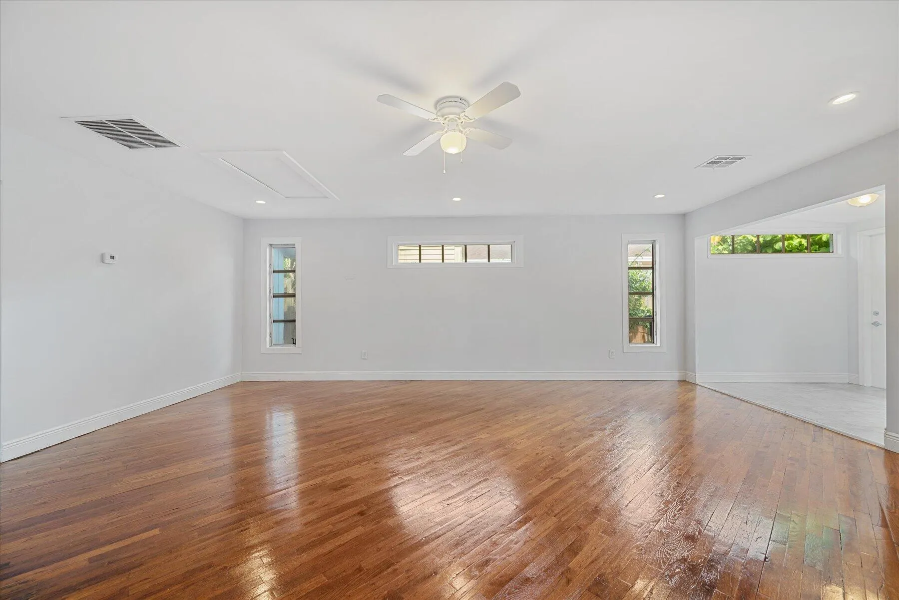 714 W LAKEWOOD Road #B