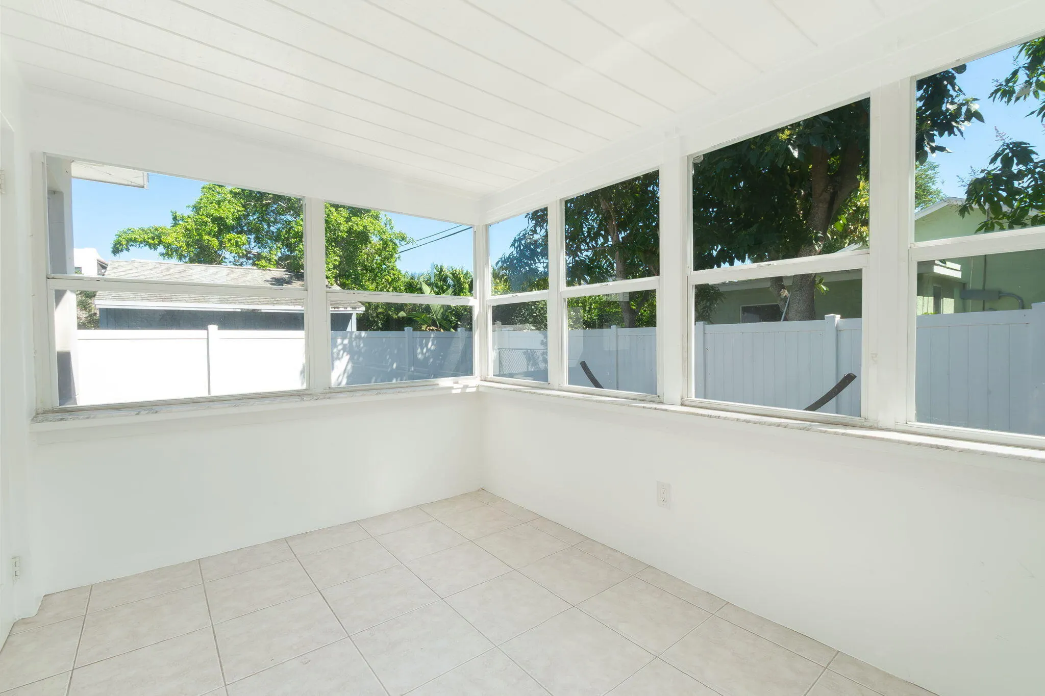 214 NE 11th Street ##B