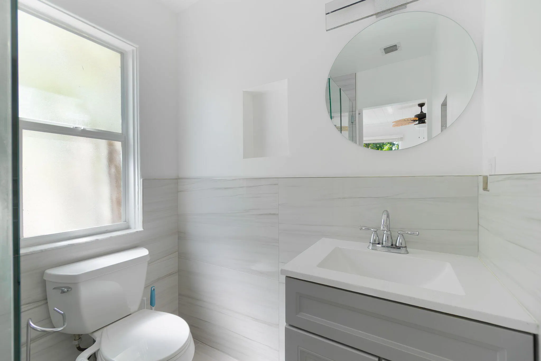 214 NE 11th Street ##B