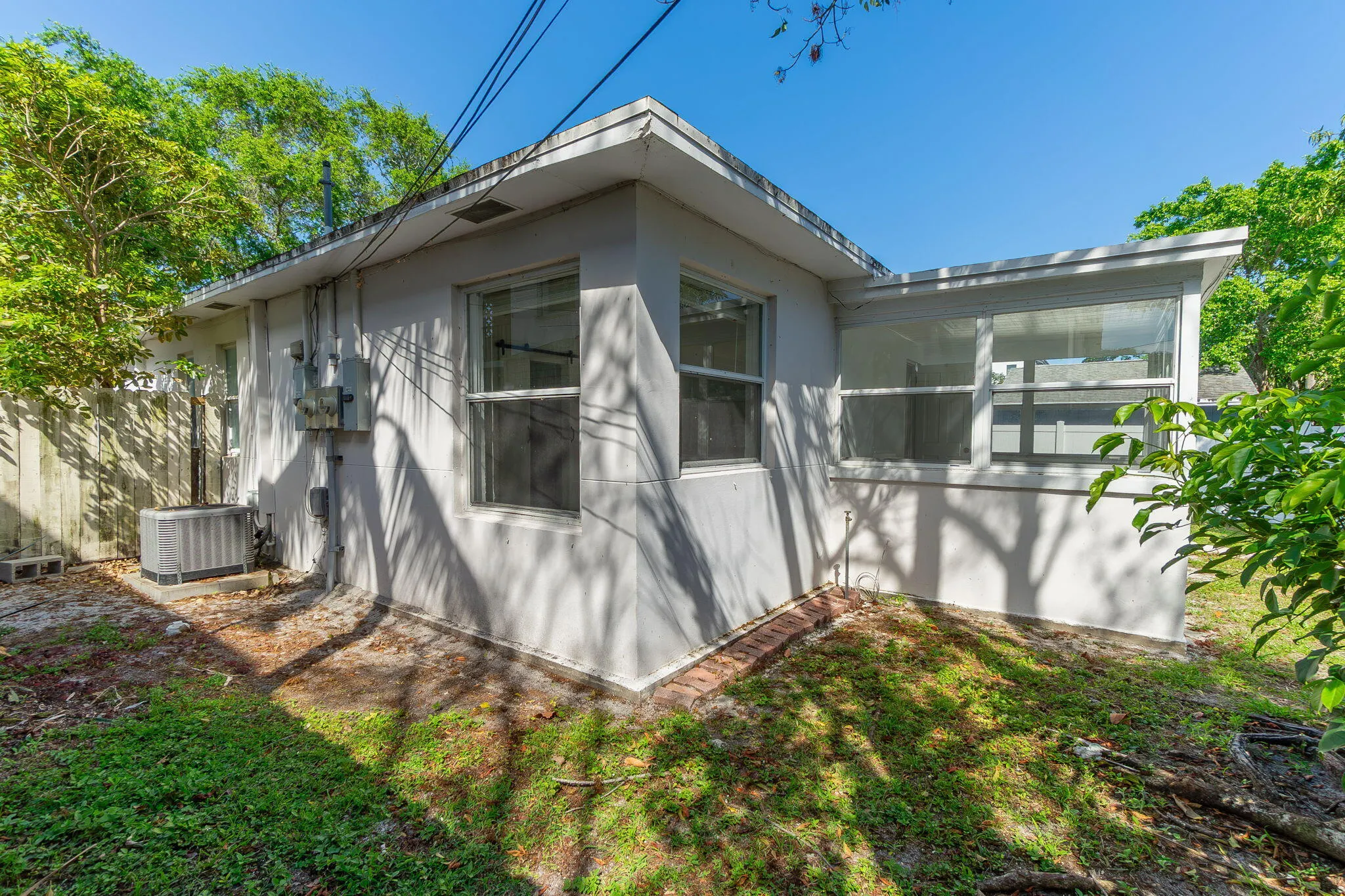 214 NE 11th Street ##B