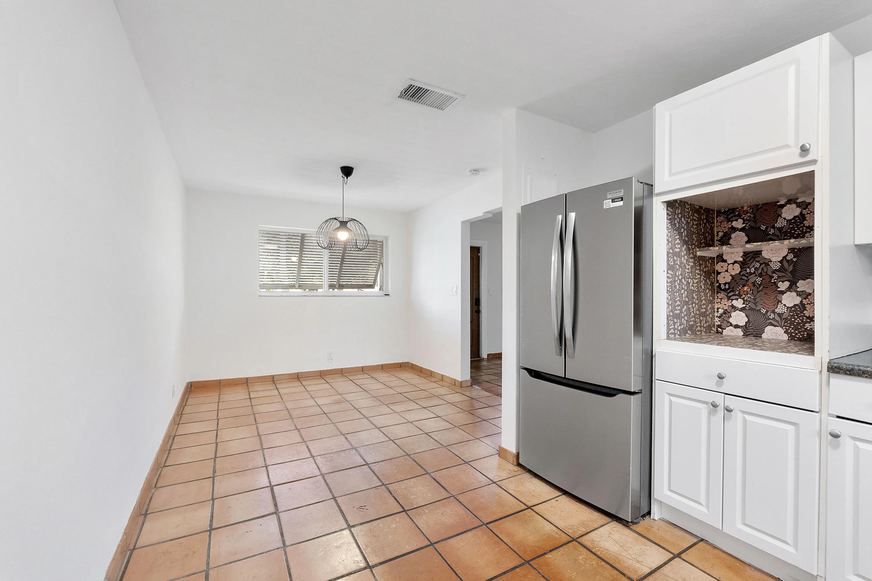 410 NE 36th Street