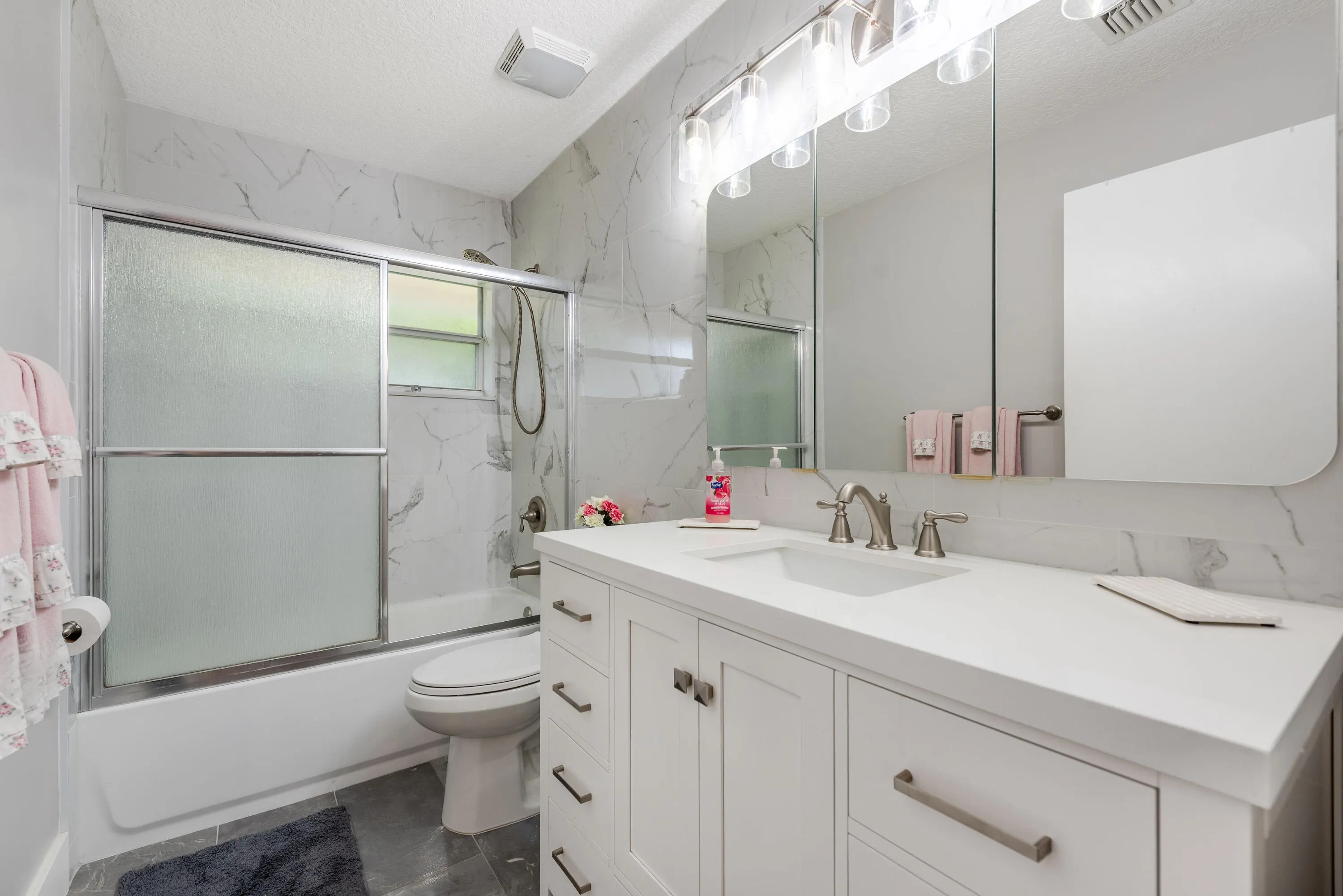 1447 Spanish Oak Way