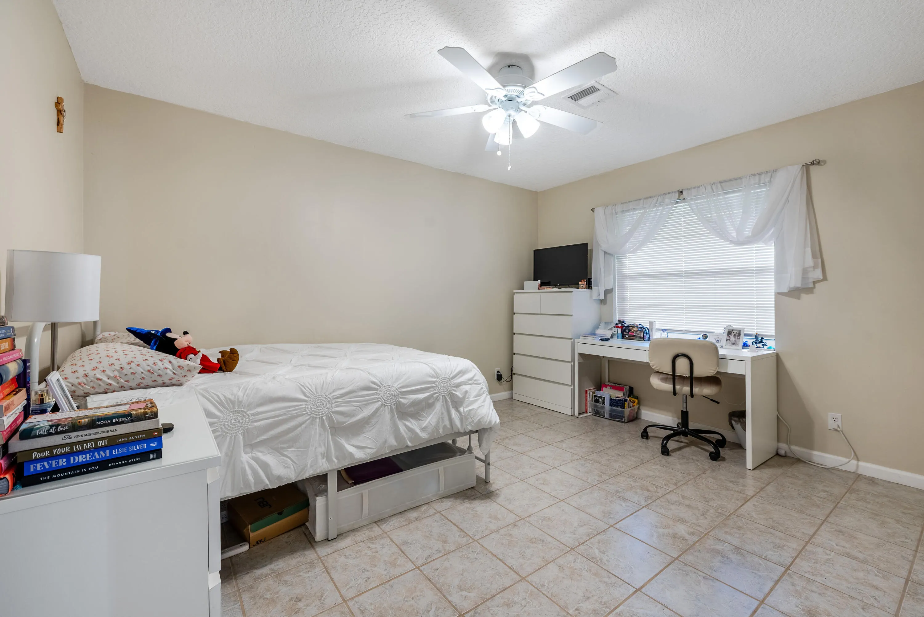1447 Spanish Oak Way