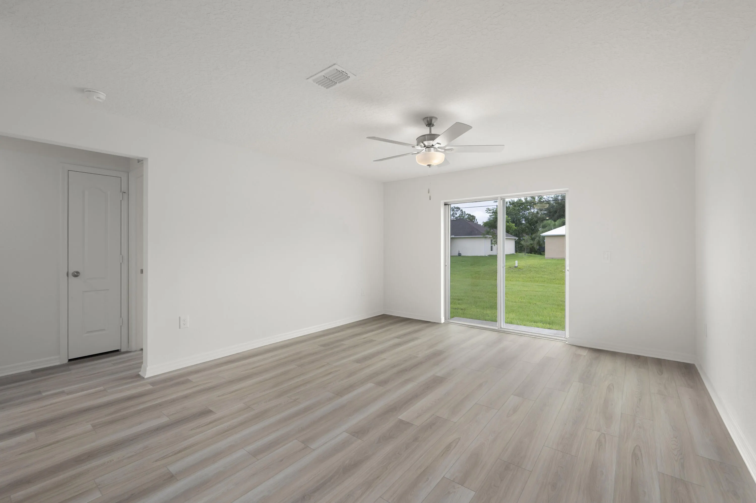 9350 104th Court