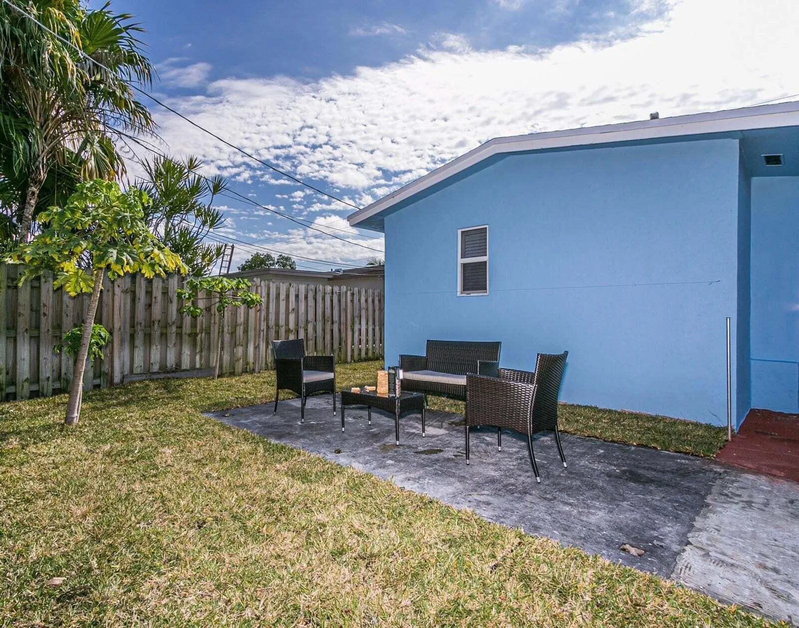 8451 NW 25TH Court