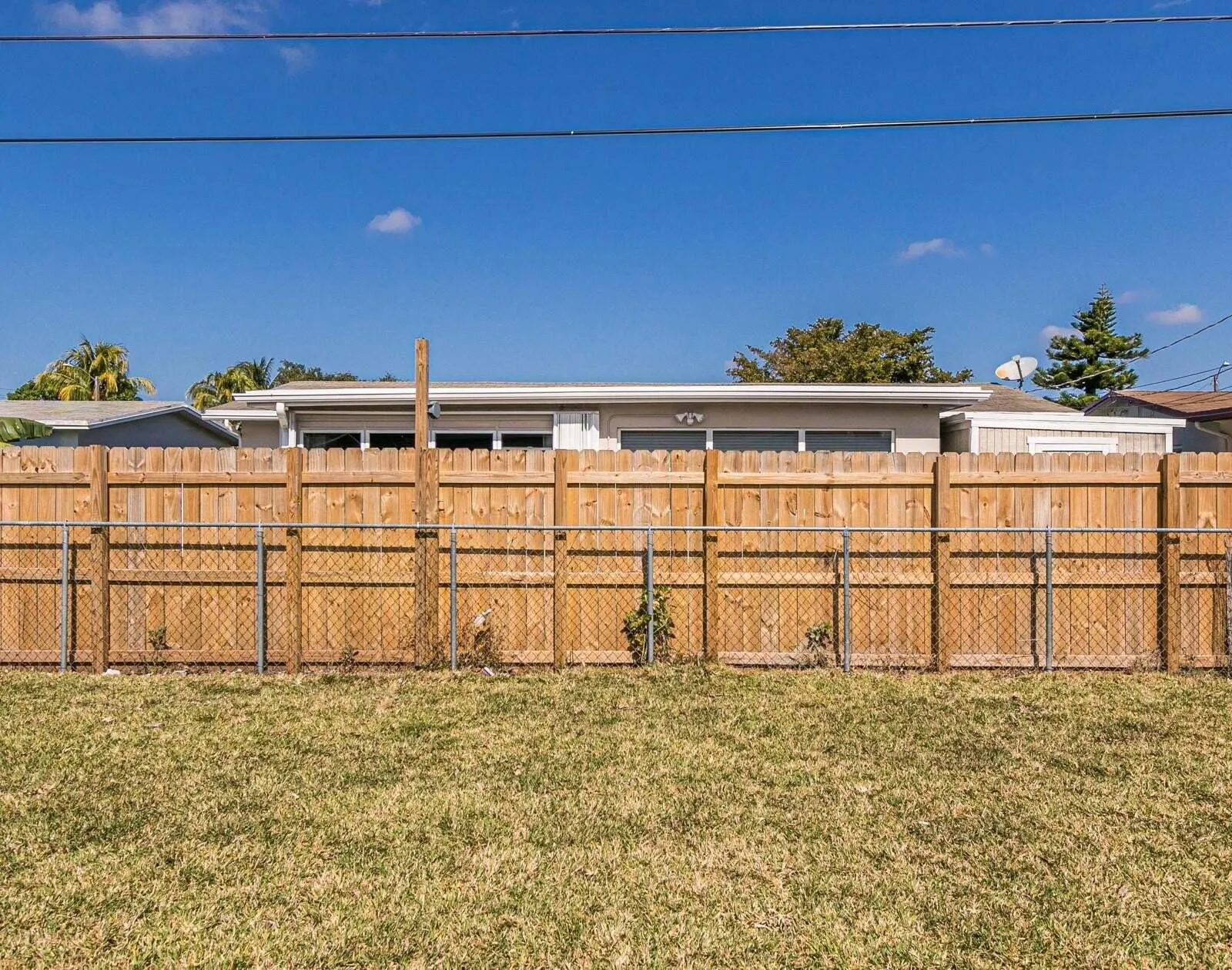 8451 NW 25TH Court