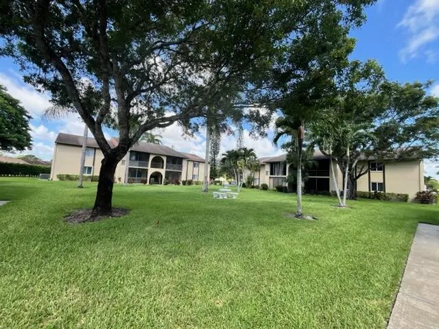 304 Pine Circle #C-2