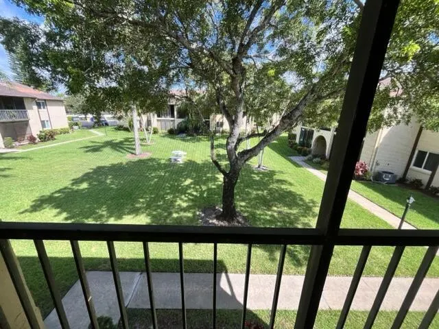 304 Pine Circle #C-2