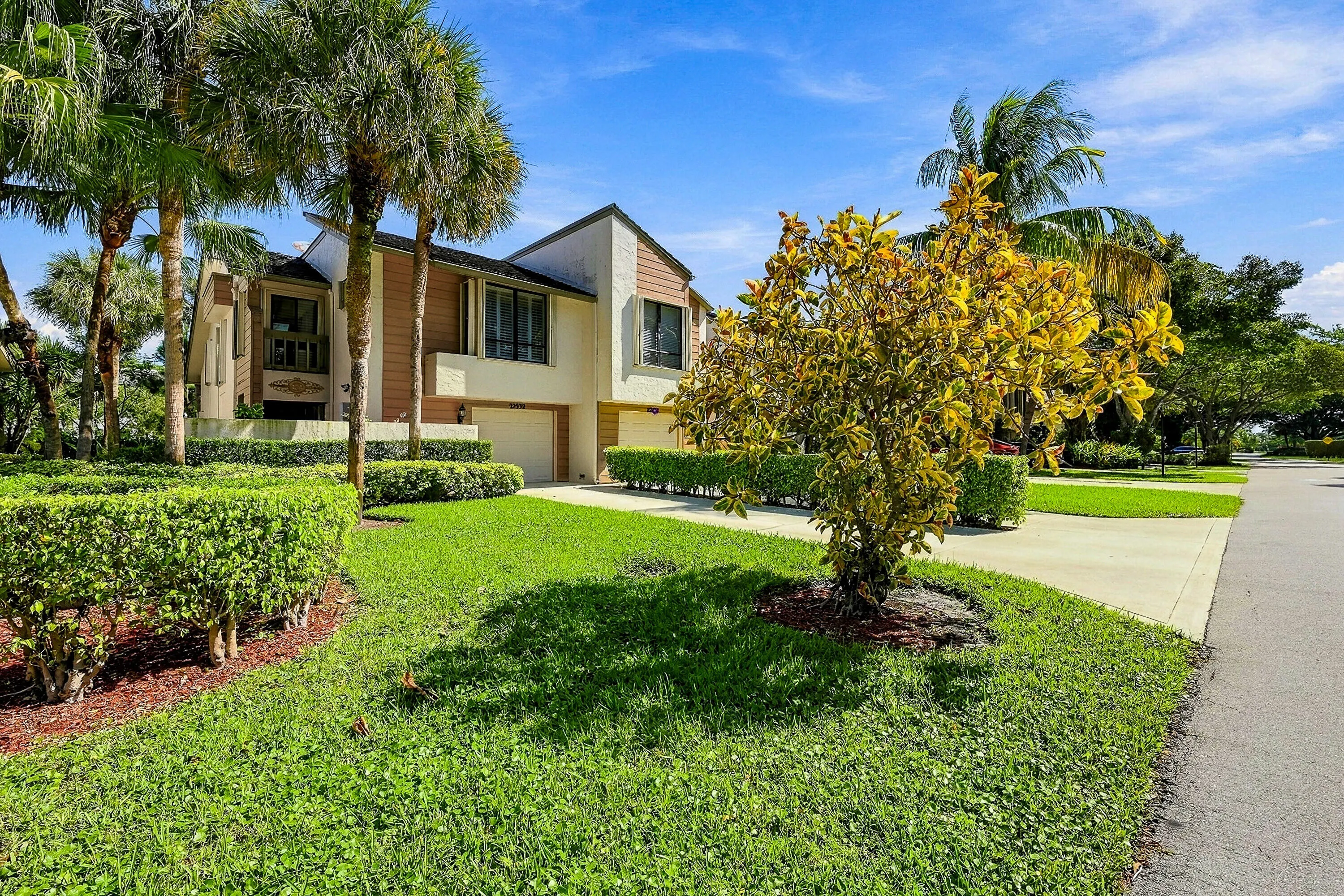 22932 IRONWEDGE Drive