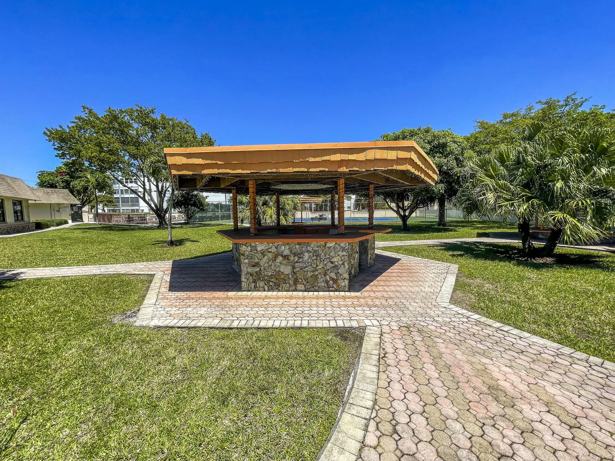 4281 NW 41ST Street #320