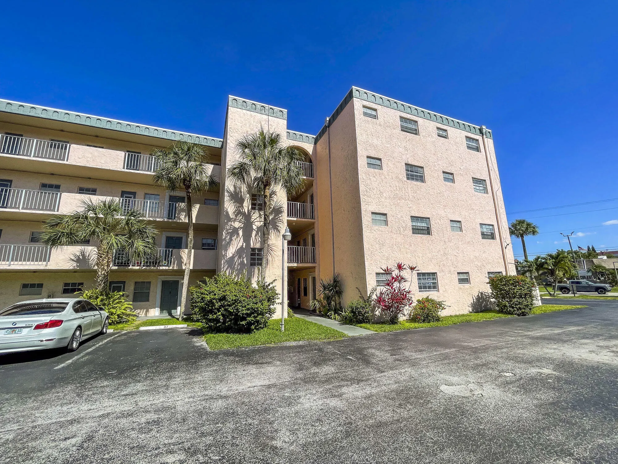 4281 NW 41ST Street #320