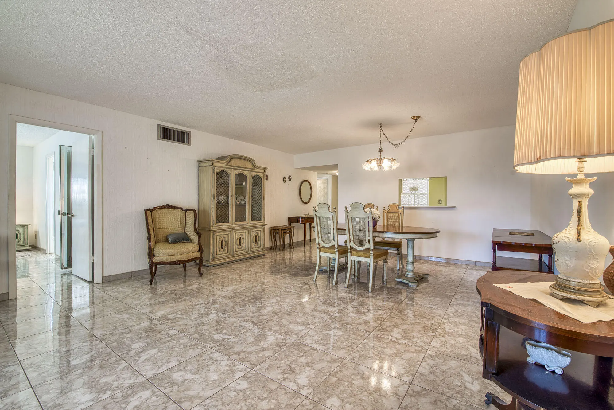 4281 NW 41ST Street #320
