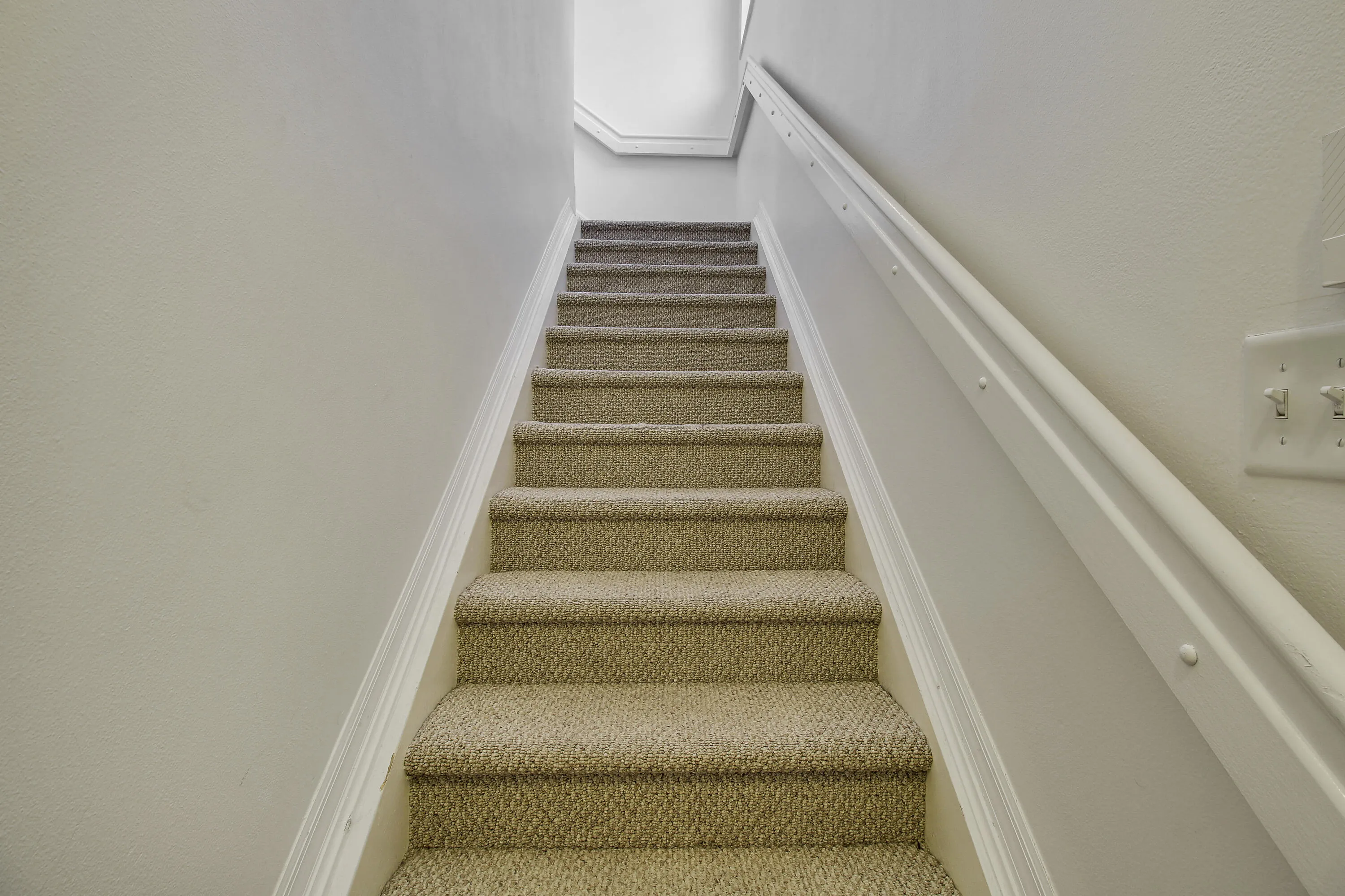 111 LIGHTHOUSE Circle #H