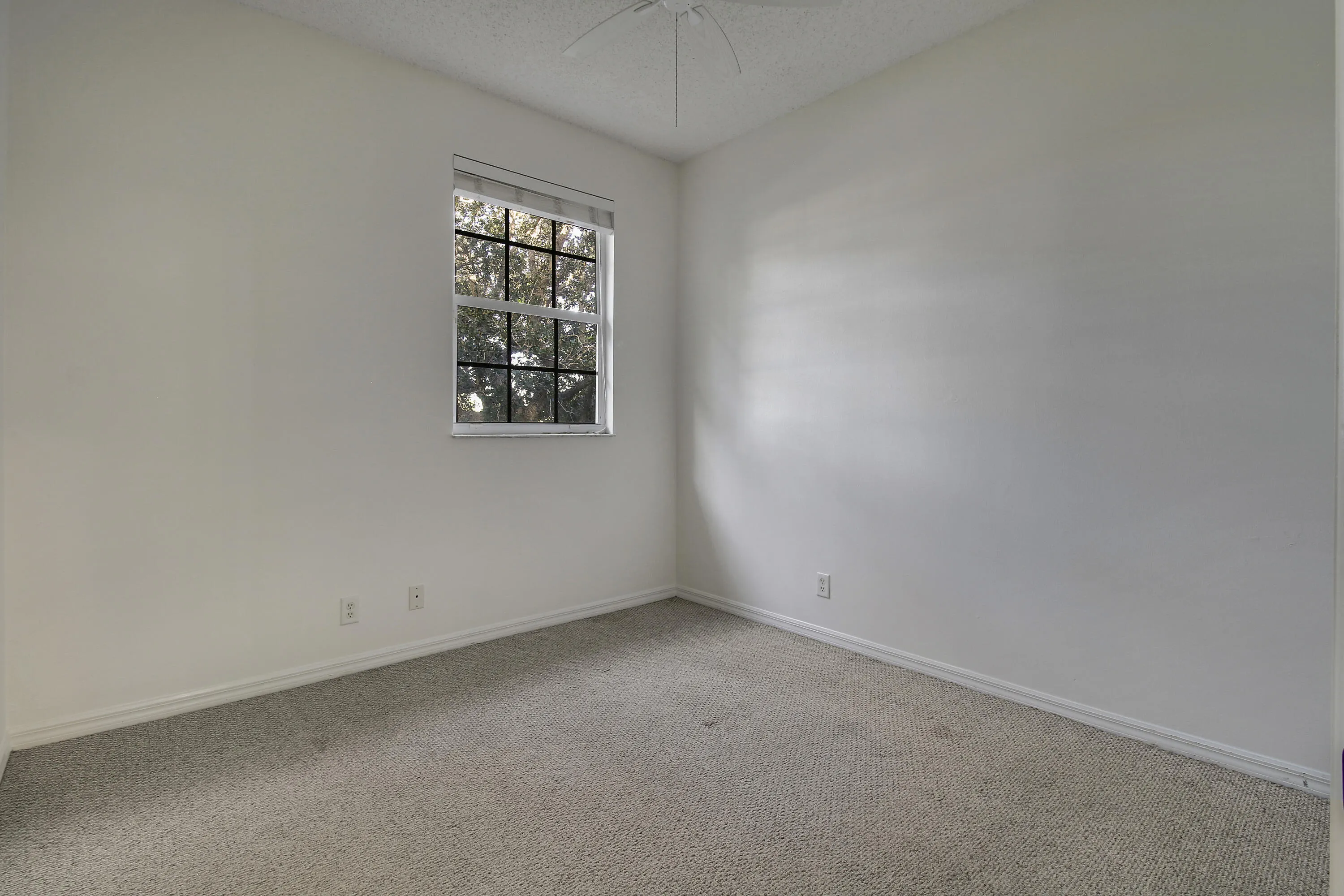 111 LIGHTHOUSE Circle #H