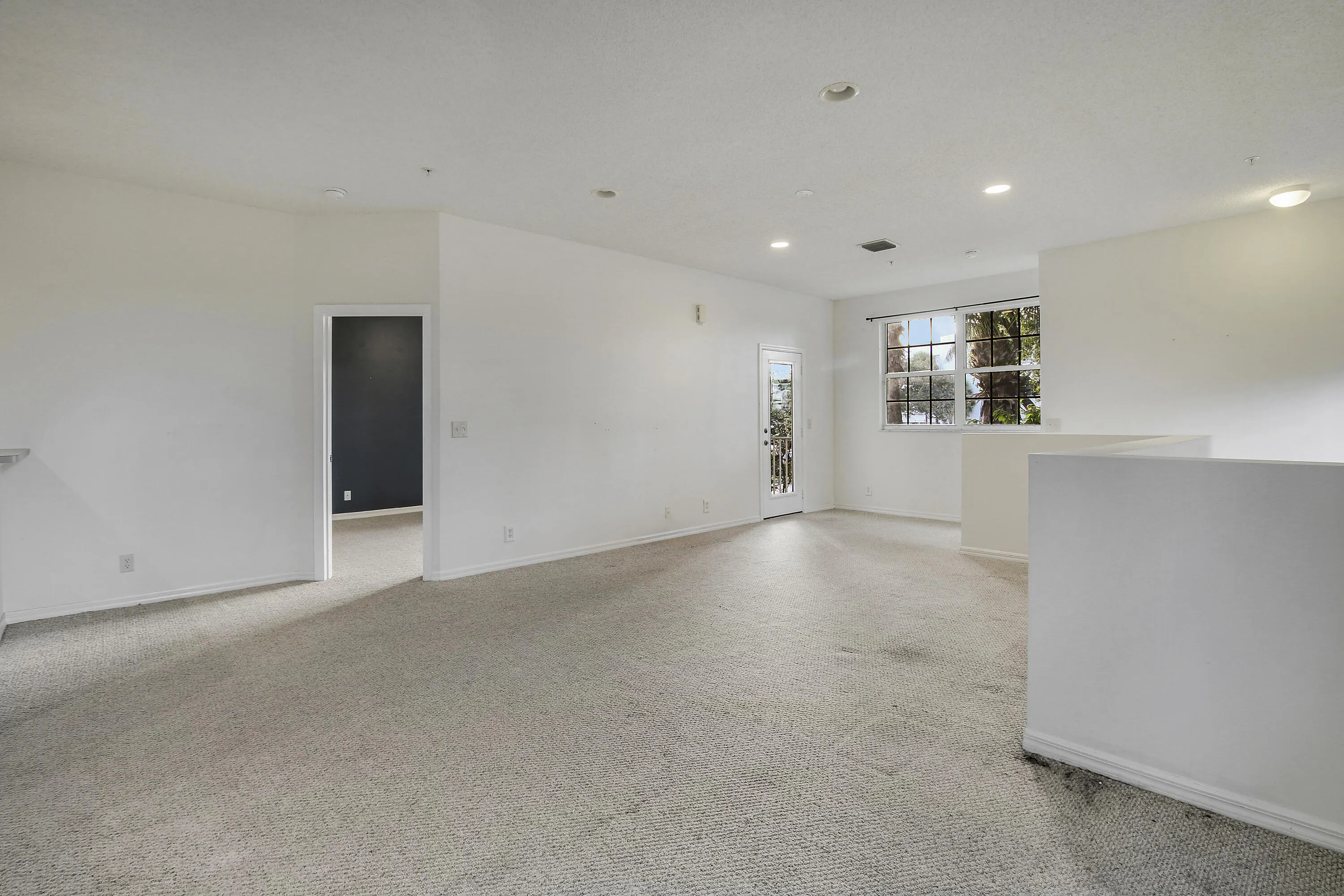 111 LIGHTHOUSE Circle #H