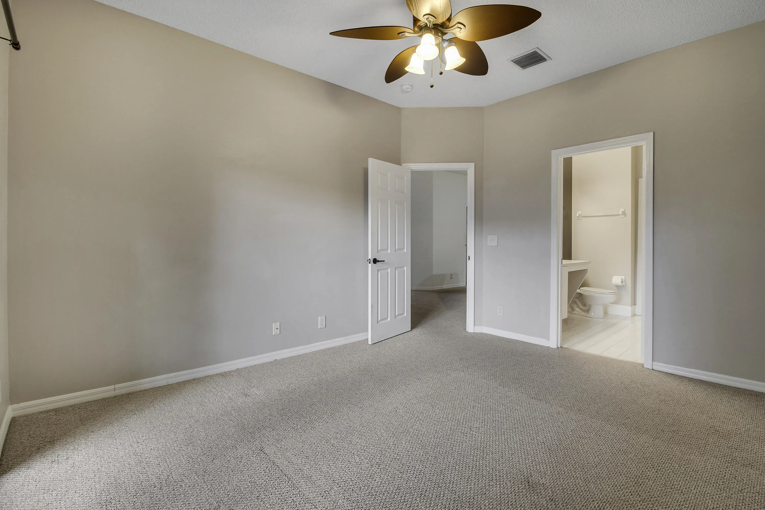 111 LIGHTHOUSE Circle #H
