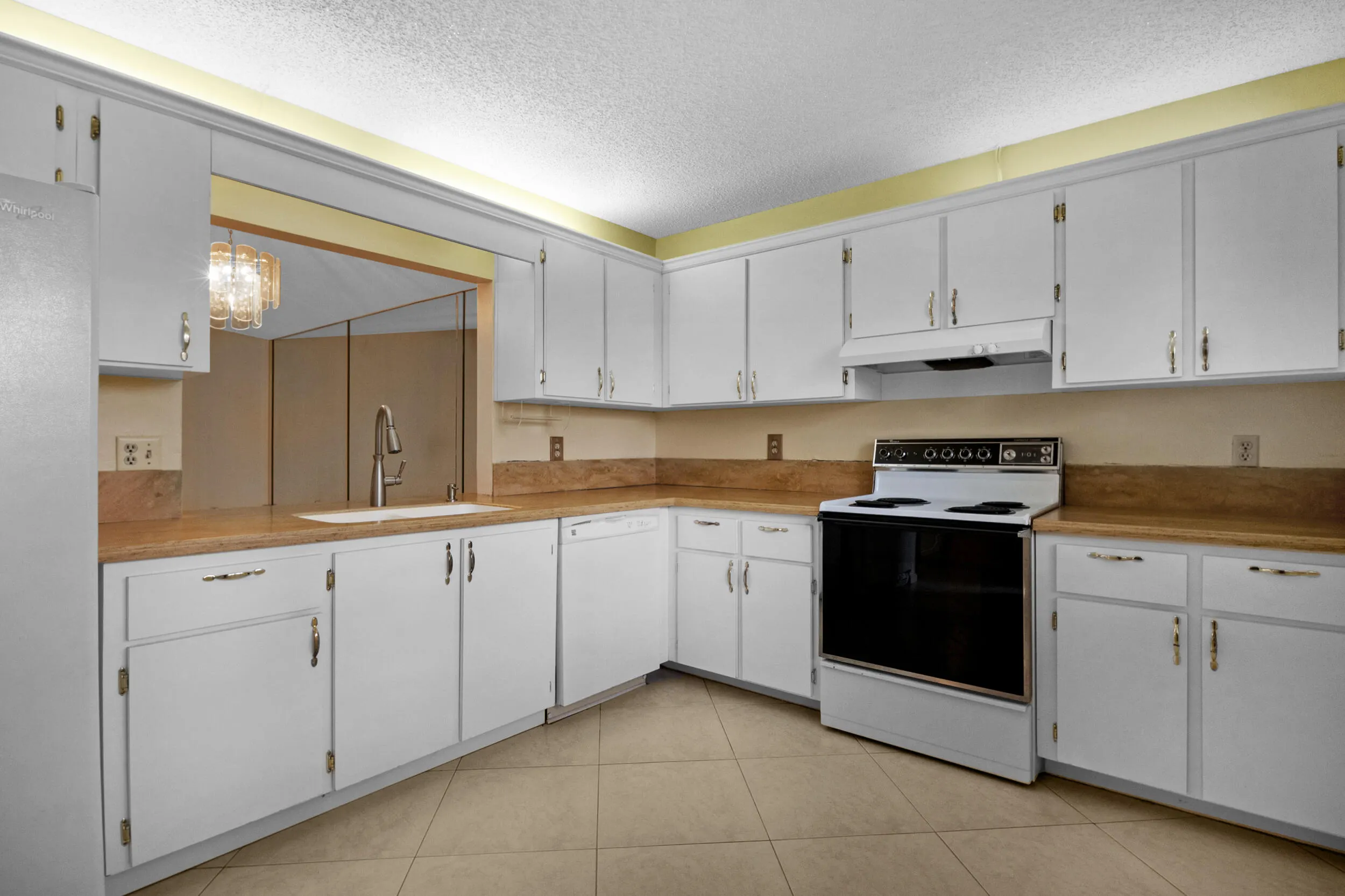 8949 SW 22nd Street #B
