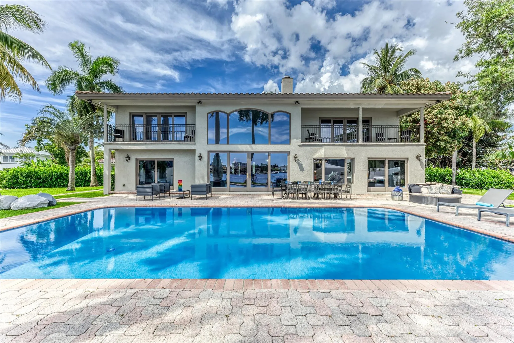 616 1st Key Drive