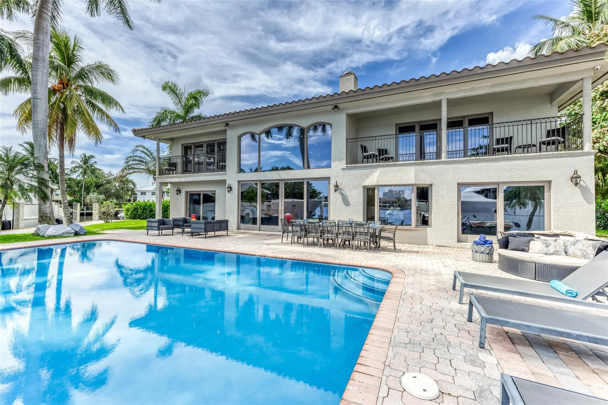 616 1st Key Drive